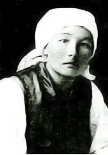 ОЕГОСТУРОВА Зоя Ивановна (1903-1932)