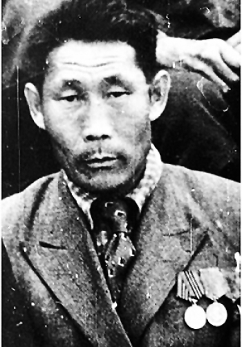 ДОГОЮСОВ Василий Сидорович (1912-1963)