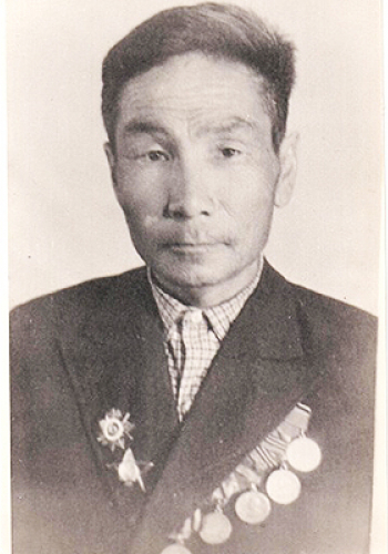 ЕГИНОВ Еремей Ильич (1918-1967)