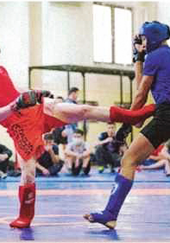 ЯКУШКОВ Антон 