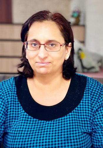 КУРАМАГОМЕДОВА Асият Лабазановна (1971)