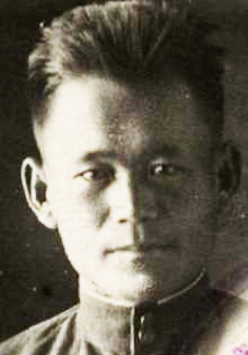 КАПИТОНОВ Пётр Иванович (1918)