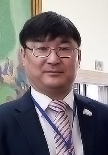 НЕУСТРОЕВ Василий Петрович  (1979)