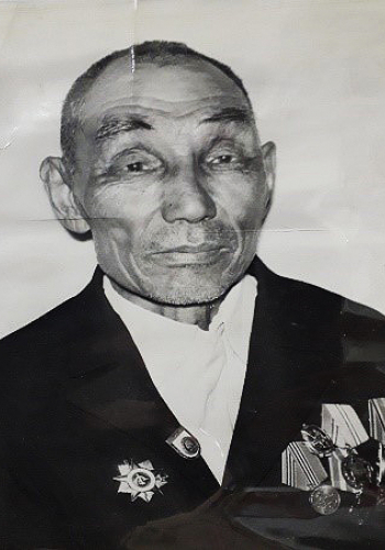 ЛЕПЧИКОВ Григорий Ильич (1925)