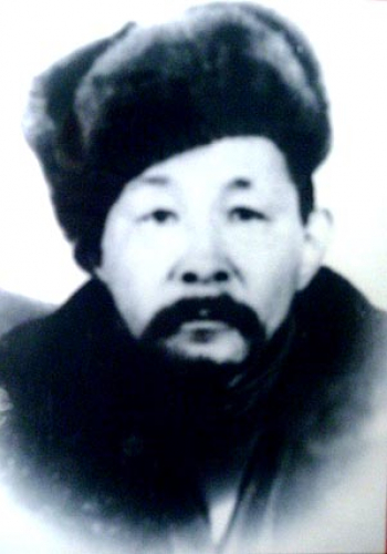 МЕЛЬЧИНОВ Алексей Сидорович (1925-1982)