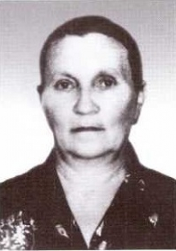 ЕНИКЕЕВА Эсфира Иннокентьевна (1930)