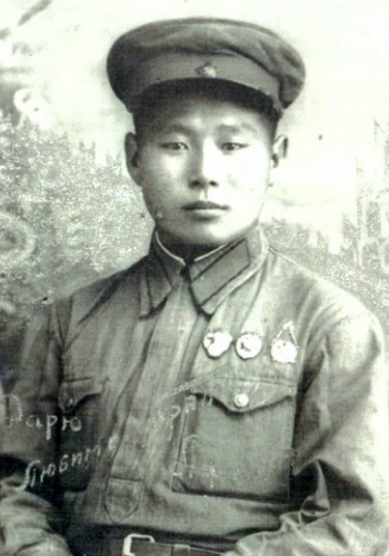 ПАВЛОВ Дмитрий Яковлевич (1921-1943)