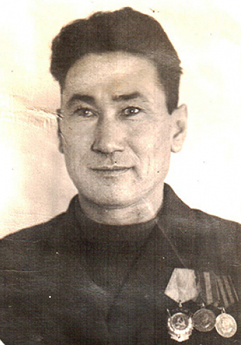 ЧЕМПОСОВ Захар Николаевич (1911-1970)