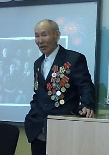 АЛЕКСЕЕВ Василий Лазаревич (1933)