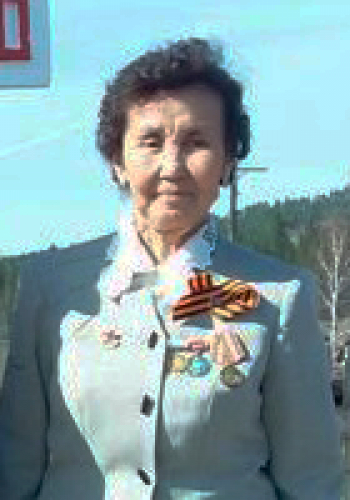 КУЗЬМИНА   Анна Алексеевна (1943)