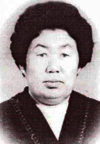 ЛАХАЧИСОВА Ариадна Андреевна (1931)