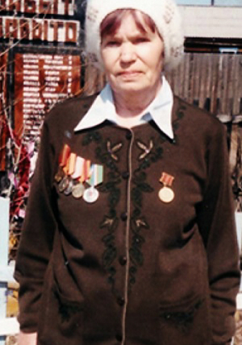 ОДИНЦОВА Анна Алексеевна (1933)