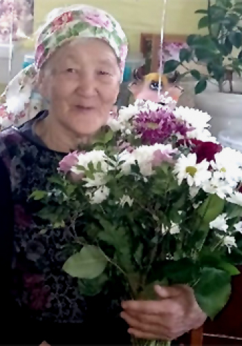 ЯНКОВА Александра Егоровна (1932)