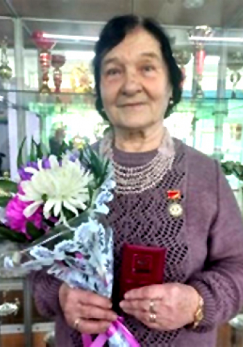 БАКАНОВА Надежда Николаевна (1937)