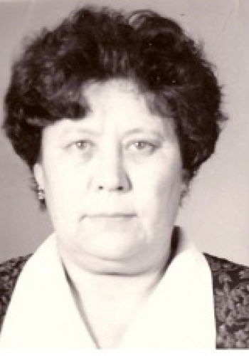 НУЧАНОВА Людмила Дмитриевна (1932) 