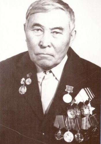 КУЗЬМИН Ефрем Иванович  (1904-1991)