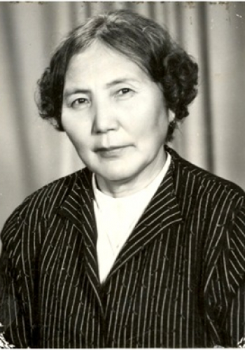 СЕМЁНОВА Анастасия Алексеевна (1937)